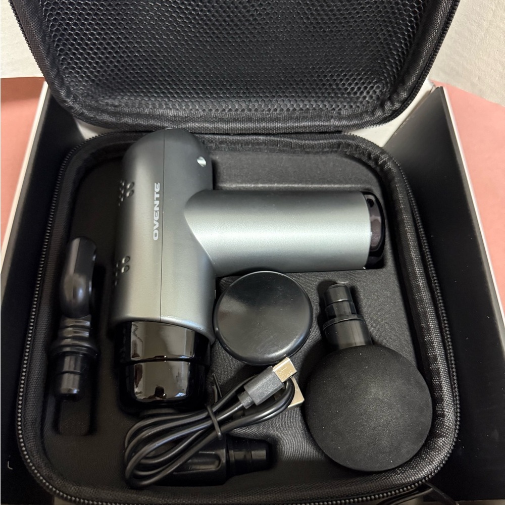Ovente Silver and Black Massage Gun Set